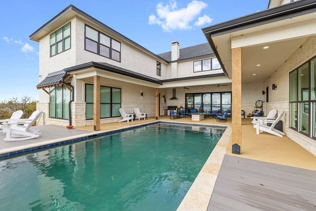 584 Oak Point Dr, May, TX 76857