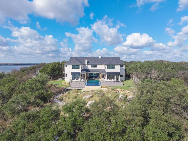 584 Oak Point Dr, May, TX 76857