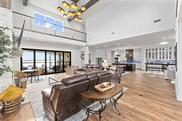 584 Oak Point Dr, May, TX 76857