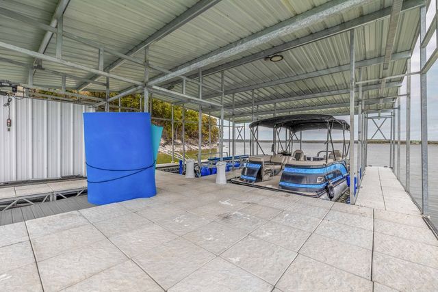 584 Oak Point Dr, May, TX 76857