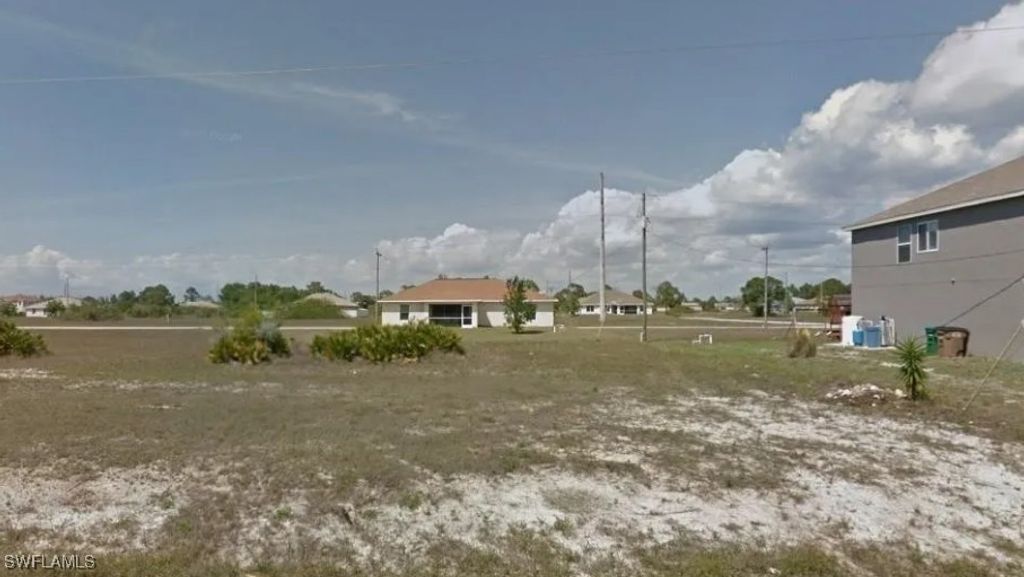 1903 NW 23rd TER, Cape Coral, FL 33993