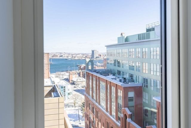 100 Lovejoy Wharf PH1A, Boston, MA 02114