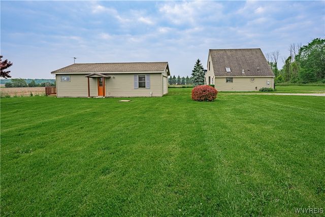 4724 Wilson Burt Road, Wilson, NY 14172