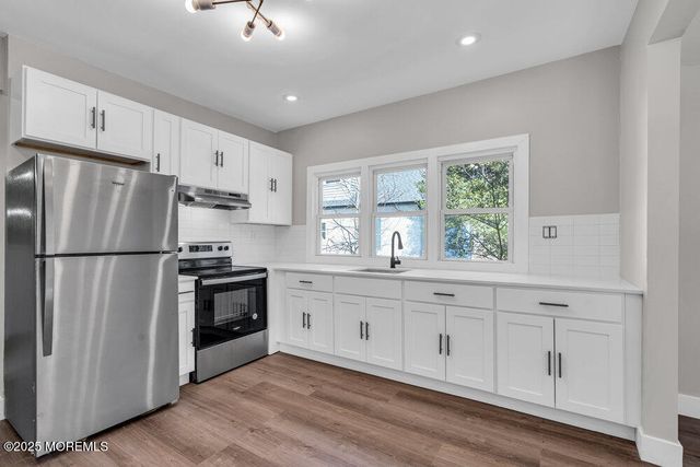 11 Market Street, Bayville, NJ 08721