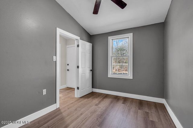 11 Market Street, Bayville, NJ 08721