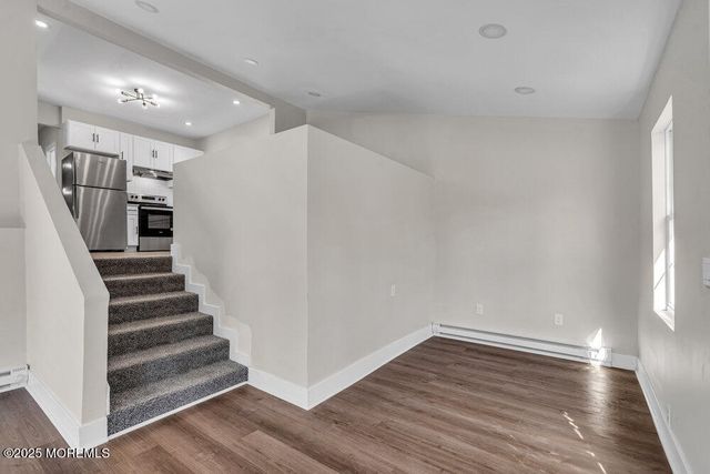 11 Market Street, Bayville, NJ 08721
