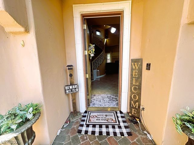 27 Via Paradiso Street, Henderson, NV 89011