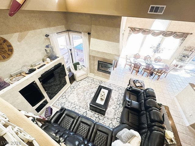27 Via Paradiso Street, Henderson, NV 89011