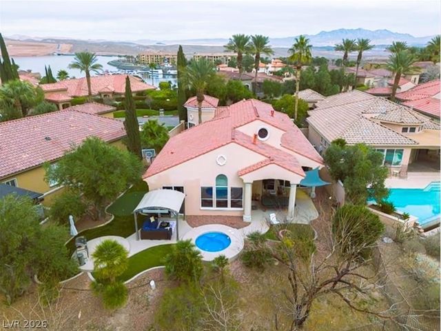 27 Via Paradiso Street, Henderson, NV 89011
