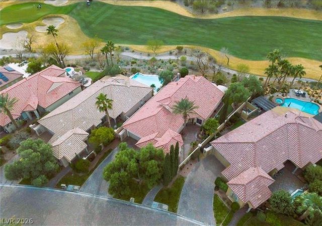 27 Via Paradiso Street, Henderson, NV 89011
