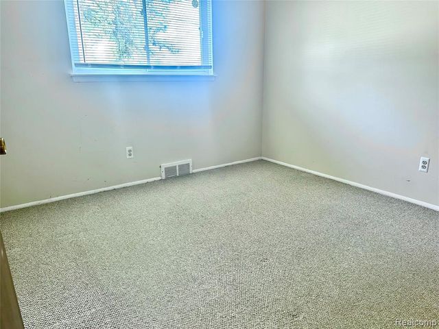 4541 Marlow Drive, Warren, MI 48092