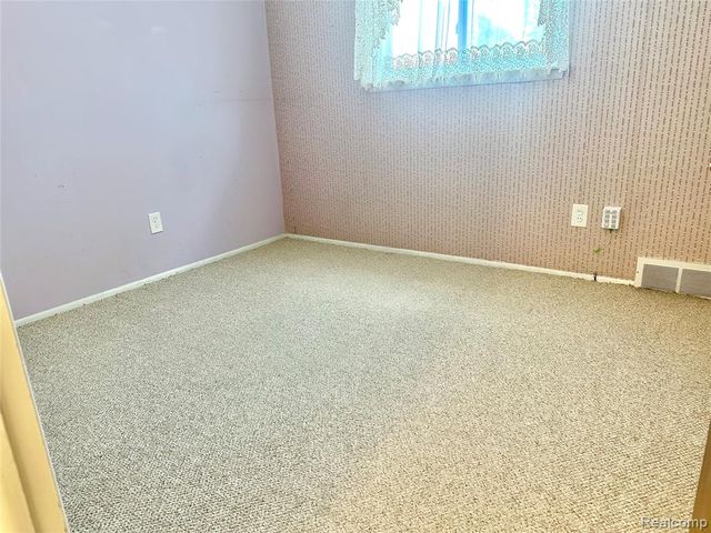 4541 Marlow Drive, Warren, MI 48092