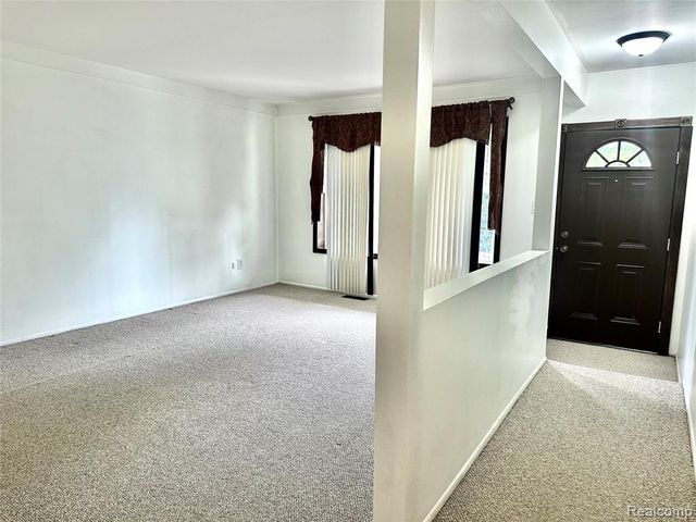 4541 Marlow Drive, Warren, MI 48092