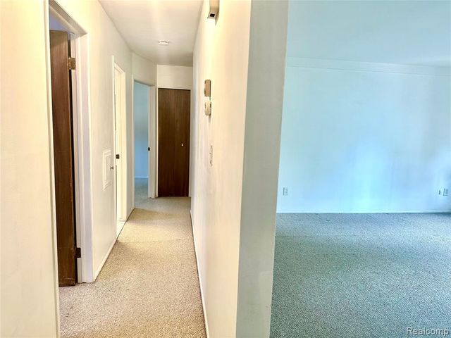 4541 Marlow Drive, Warren, MI 48092