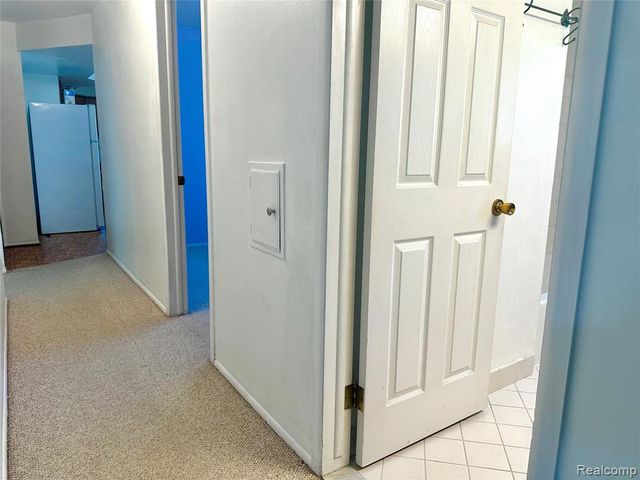 4541 Marlow Drive, Warren, MI 48092
