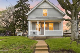 227 Osborne Street, Rossford, OH 43460