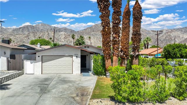 53771 Avenida Herrera, La Quinta, CA 92253