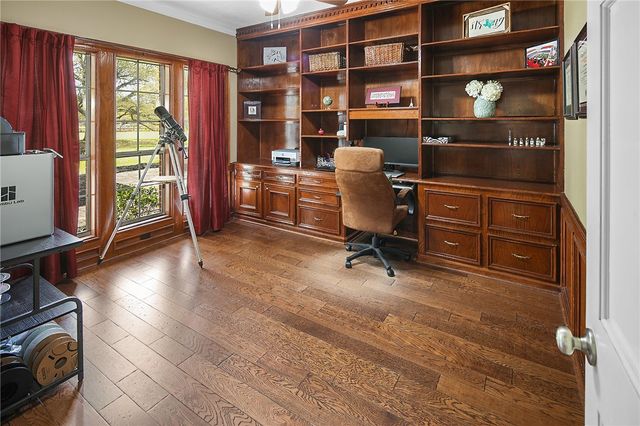 6 Lori Lane, College Station, TX 77845