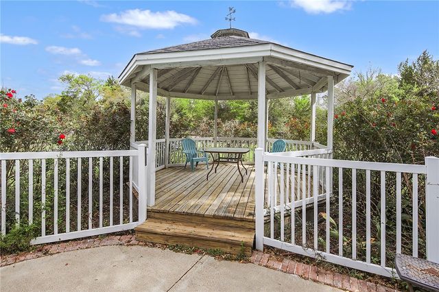 6 Lori Lane, College Station, TX 77845