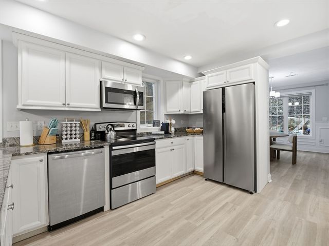 89 West Main 207, Northborough, MA 01532