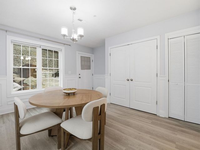 89 West Main 207, Northborough, MA 01532