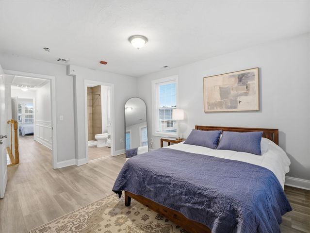 89 West Main 207, Northborough, MA 01532