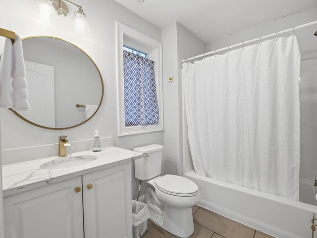 89 West Main 207, Northborough, MA 01532