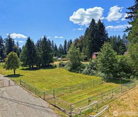 186 SE 213th Street, Renton, WA 98058