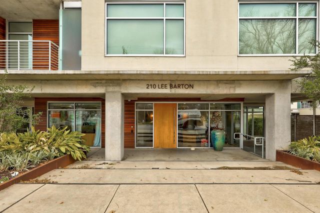 210 Lee Barton DR 401, Austin, TX 78704