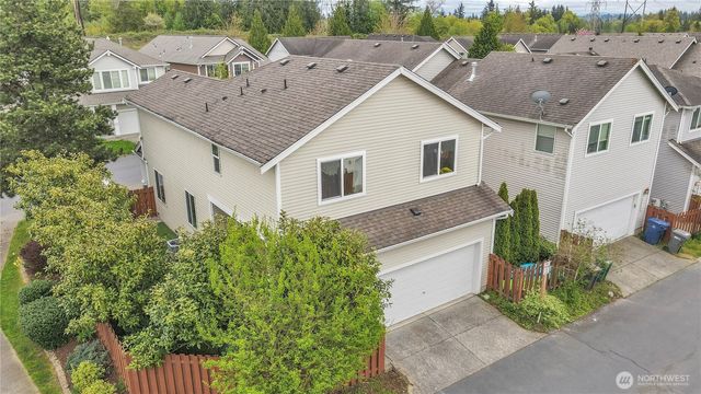 2414 88th Drive NE, Lake Stevens, WA 98258