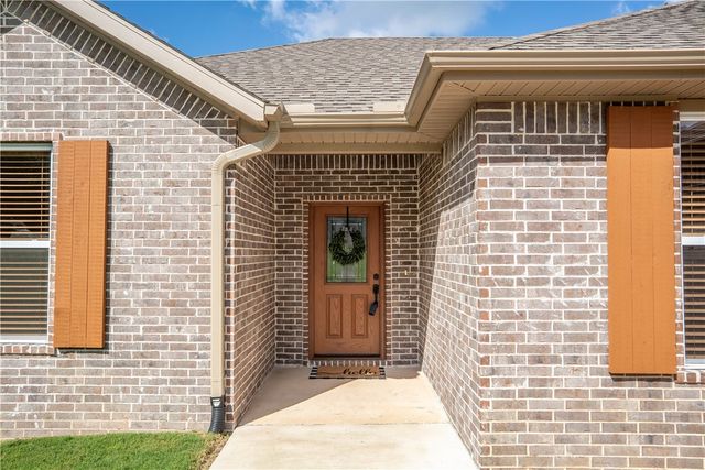 30 Birsay Circle, Bella Vista, AR 72715