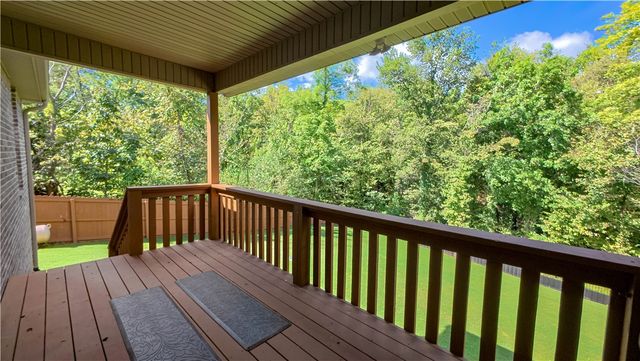 30 Birsay Circle, Bella Vista, AR 72715