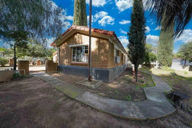 1077 Pine Street, Ramona, CA 92065