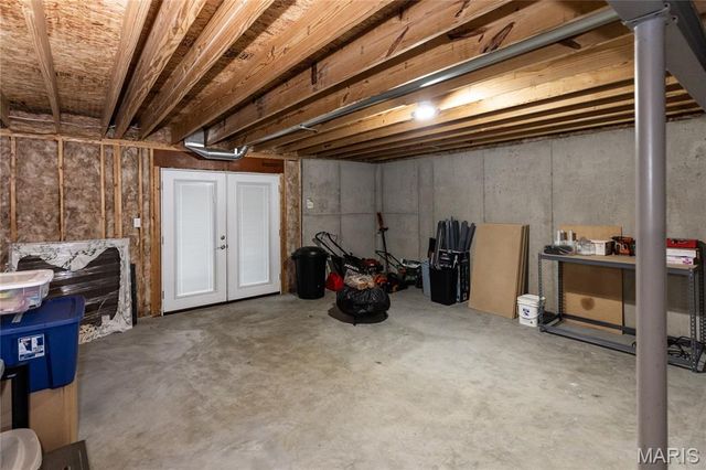 8039 Pinetop Drive, Unincorporated, MO 63129