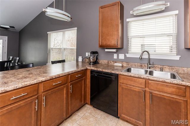 8039 Pinetop Drive, Unincorporated, MO 63129