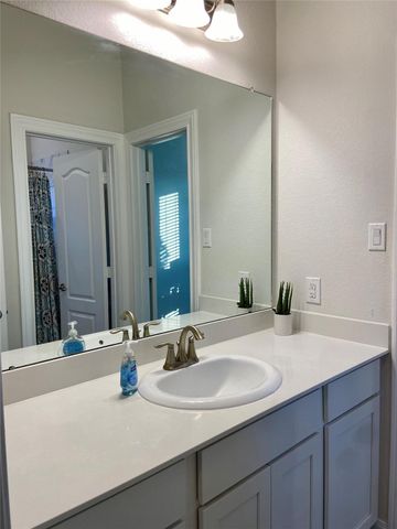 12106 Champions Forest Drive, Mont Belvieu, TX 77535