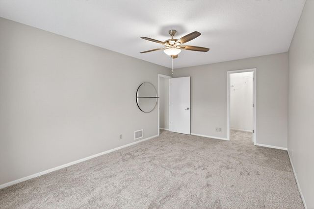 10381 Balsam Lane, Eden Prairie, MN 55347