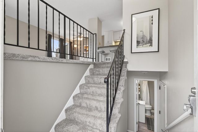 10381 Balsam Lane, Eden Prairie, MN 55347