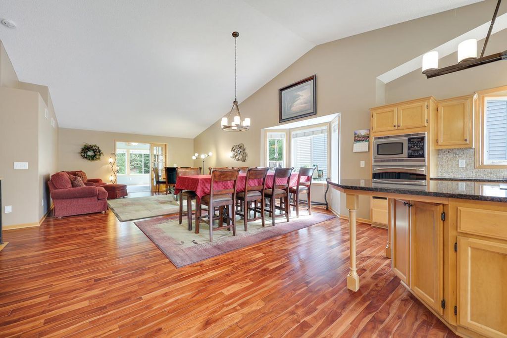 13230 Galena Way, Apple Valley, MN 55124 — photo 5