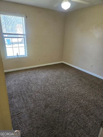 2317 Laura Court NE, Milledgeville, GA 31061