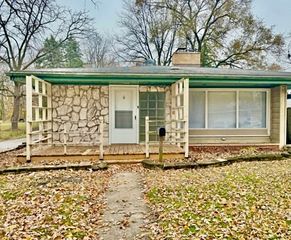 1465 Ridge Road, Homewood, IL 60430