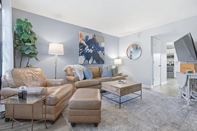507 Stinson Drive 8d, Charleston, SC 29407