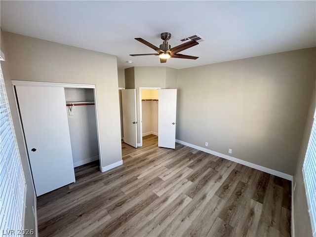 7224 Whisper Heights Court, Las Vegas, NV 89131