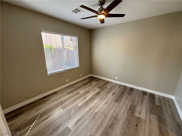 7224 Whisper Heights Court, Las Vegas, NV 89131