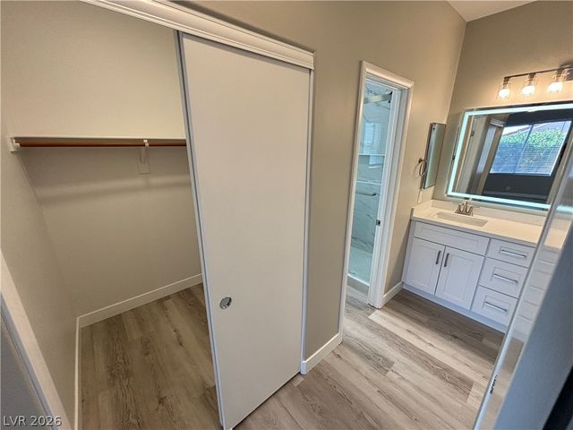 7224 Whisper Heights Court, Las Vegas, NV 89131