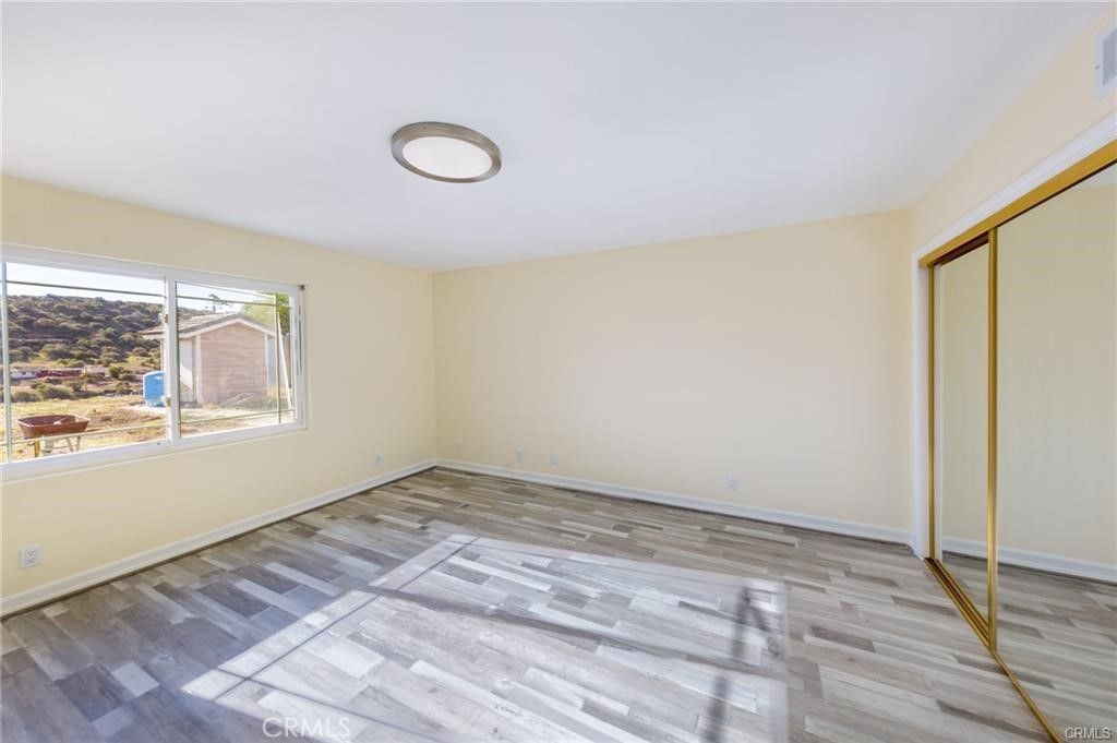 Image 14 of property listing at 6401 Hubbard, Acton, CA 93510