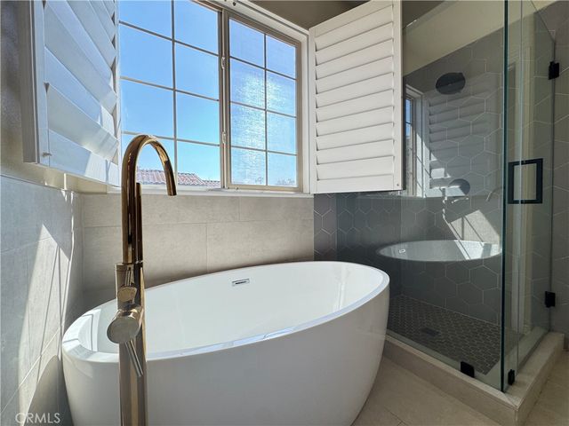49 Spanish Lace, Irvine, CA 92620