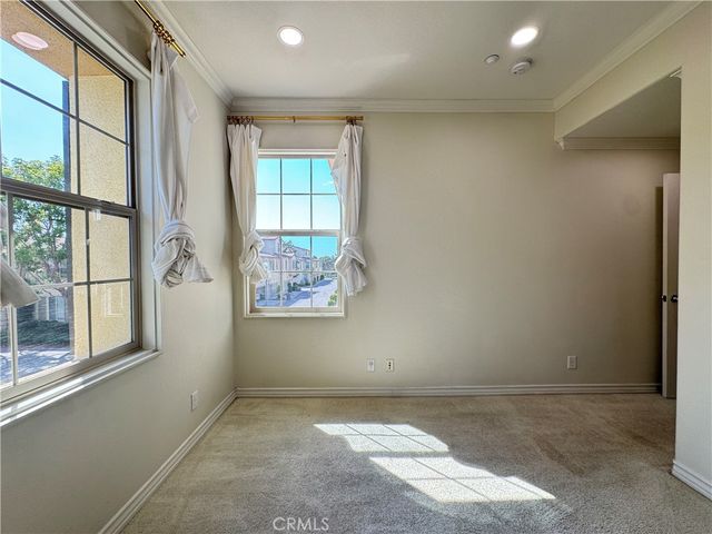49 Spanish Lace, Irvine, CA 92620