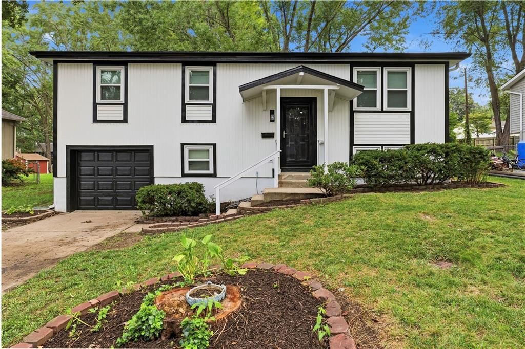 115 Brian Avenue, Belton, MO 64012