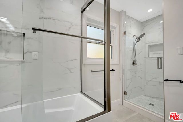 23153 Gonzales Drive, Woodland Hills (los Angeles), CA 91367